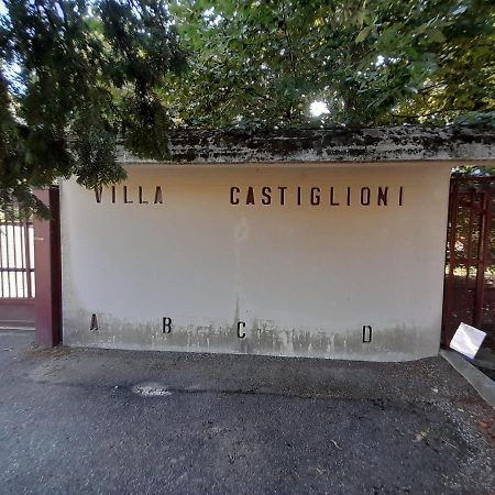 Appartamento Dellea Luino Dış mekan fotoğraf